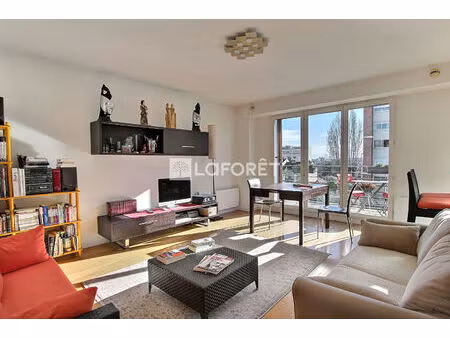 appartement courbevoie 3 pièces 60.45 m2