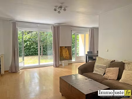 appartement t5 de 95m2  3 chambres avec jardin et parking