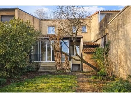 immeuble de rapport avec jardinet ! fort potentiel locatif à bergerac