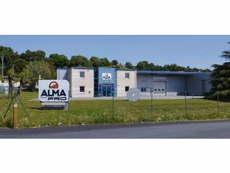 batiment industriel de 1950 m2 saint-donat-sur-l'herbasse