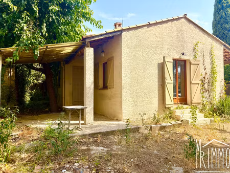 maison de plain-pied de 100 m2 sur 1 240 m2 de terrain