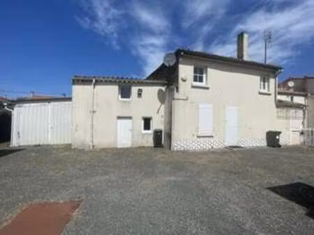 vente maison à la réorthe (85210) : à vendre / 68m² la réorthe