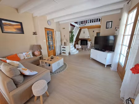 maison à vendre saint medard en jalles 7 pièce(s) 196m2 579 000€