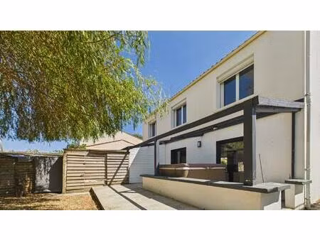 maison 6 pièce 135m2