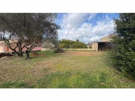 terrain constructible libre constructeur 500 m2 entre vignes ( 34) 244000 euros