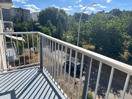 charmant t1 avec balcon quartier sainte-anne  proche école