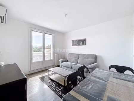 location appartement 2 pièces 46 m2 à clermont-ferrand