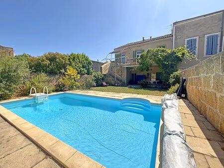 maison 8 pièces - 215 m²