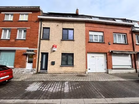 huis te koop in roeselare met 4 slaapkamers