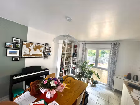 tres bel appartement dans une résidence sécurisée longwy ha