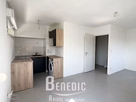 studio avec parking - rue charles nicole