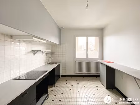 location appartement 5 pièces 134m² st juery 81160