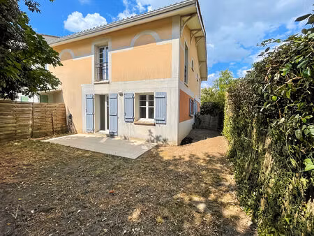 maison de ville 3 pièces 64 m² à vendre / acheter bruges 33520 ? | era immobilier