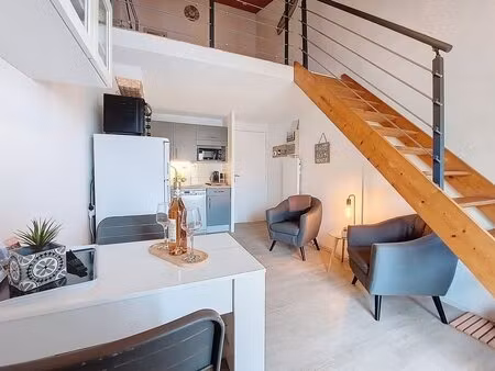 bel appartement 2 pieces + mezzanine à 300 m de la plage et des commerces de pontaillac