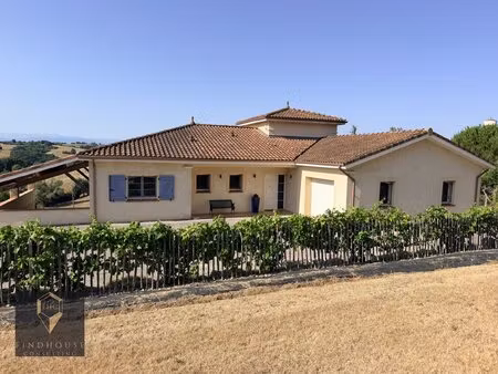 villa t4 - 150 m2 - piscine - garage - terrain - vue imprenable pyrenees