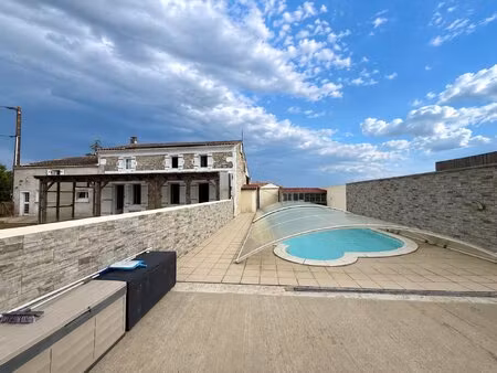 maison 4 chambres avec piscine proche de royan