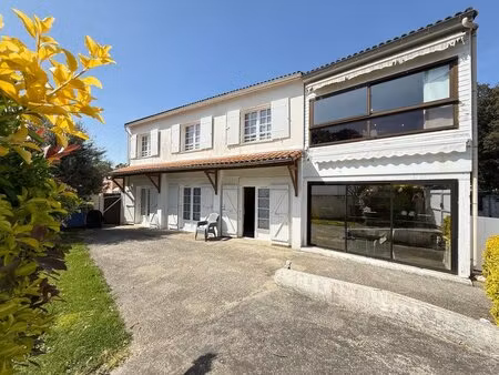 maison saint palais sur mer 10 pièce(s) avec aperçu mer