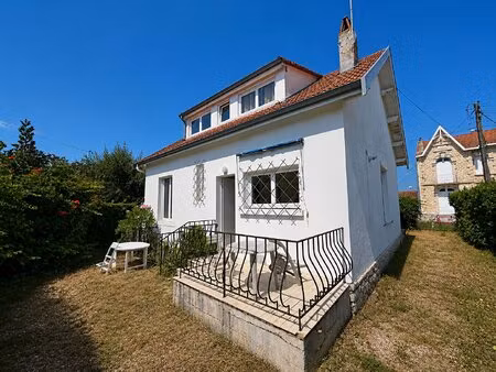 maison de charme à rénover royan  à deux pas du marché et de la plage