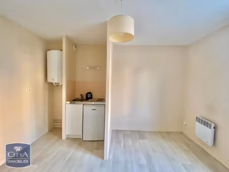 appartement à louer 1 pièce 18.57 m² - joué-lès-tours (37) - 410€