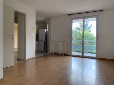 location appartement 2 pièces 48m² clermont ferrand 63000
