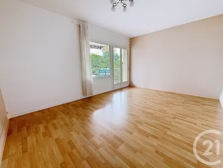 location appartement 2 pièces 51m² chamalieres 63400