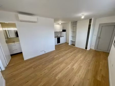 2 pièces neuf mont-boron avec parking