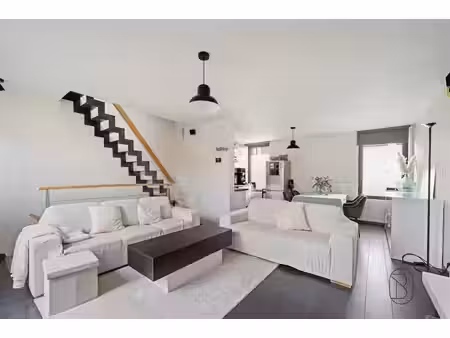 surface commerciale à vendre à brugsesteenweg 30 courtrai (rbw45653)