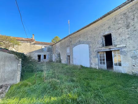 vente maison 6 pièces 190 m² brie (16590)