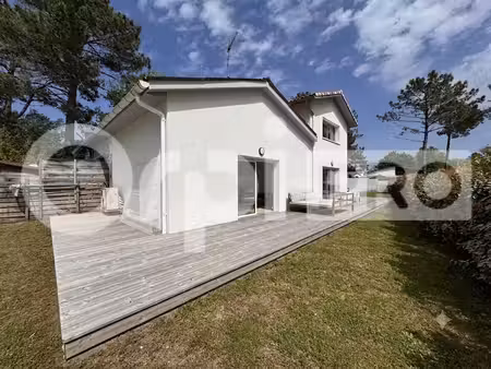 location bureaux soorts hossegor 40150 32m²