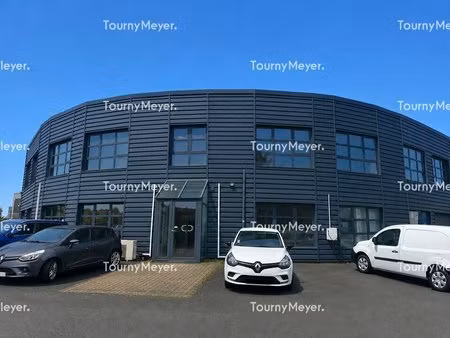 location local d’activités coueron 44220 564m²