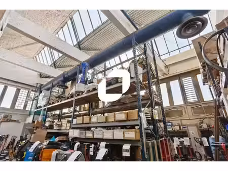 location local d’activités montreuil 93100 2858m²