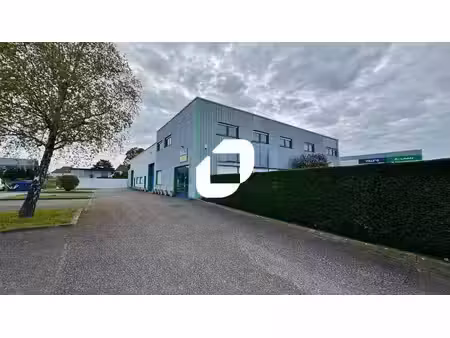 location local d’activités 224m² à 489m²