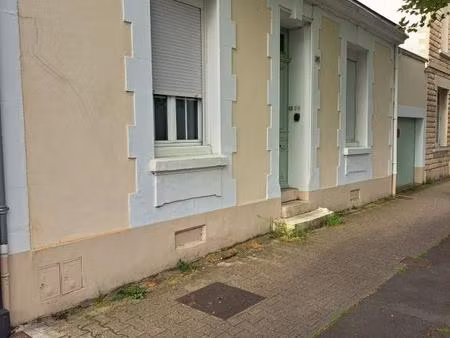au cœur de la genette et à deux pas du port et du mail