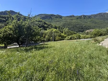 terrain constructible proche notre-dame-du-pré