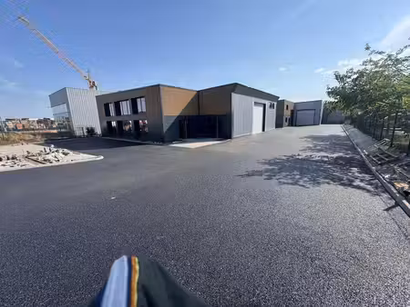 vente local d’activités 1101m²