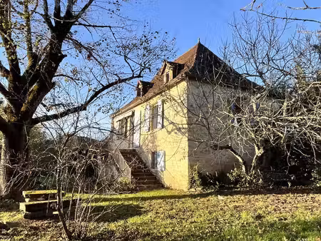 maison en pierre et sa grange