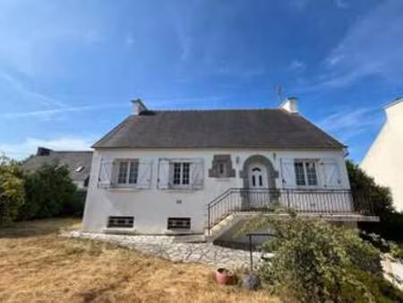 vente maison à châteauneuf-du-faou (29520) : à vendre / 70m² châteauneuf-du-faou