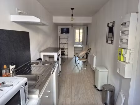 a auch  à vendre appartement 2 pièces meublé