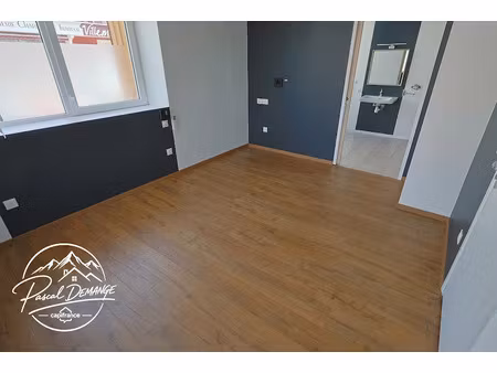 location locaux professionnels 1 pièce 22 m² à bussang (88540)  400 €