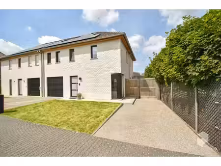 huis te koop in waardamme met 4 slaapkamers
