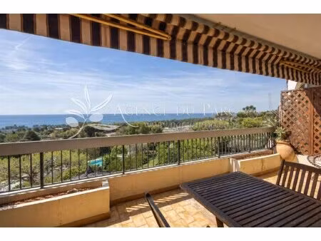 superbe appartement 4 pièces avec vue mer à villeneuve-loubet