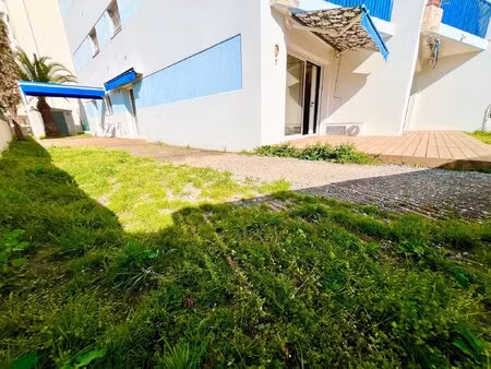 cannes proche croisette t3 refait a neuf 89m2 rez de jardin entourant 167m2 garage