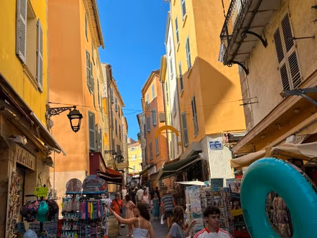 local professionnel à vendre hyeres 2 pièce(s) 30m2 14 200€