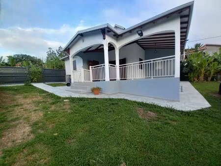 location maison 3 pièces 80m² ste anne 97180