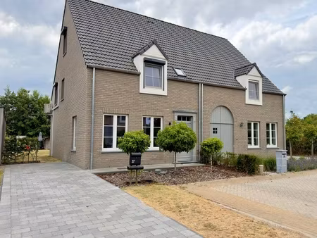 huis te koop in vorselaar met 3 slaapkamers