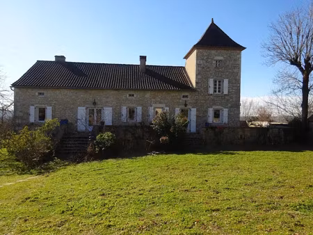 vente maison 5 pièces 145 m² à berganty (46090)  325 420 €