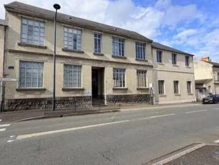 vente immeuble à bagneux (49400) : à vendre / 512m² bagneux