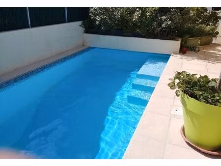 maison de plain-pied avec piscine  climatisation et prestations de qualité à limoges