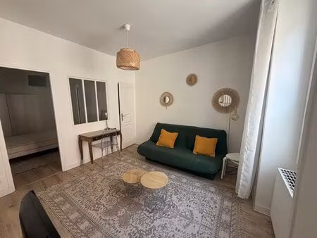 location appartement 1 pièce  35.00m²  nantes