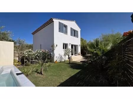 maison de 4 pièces de luxe en vente à lambesc  provence-alpes-côte d'azur